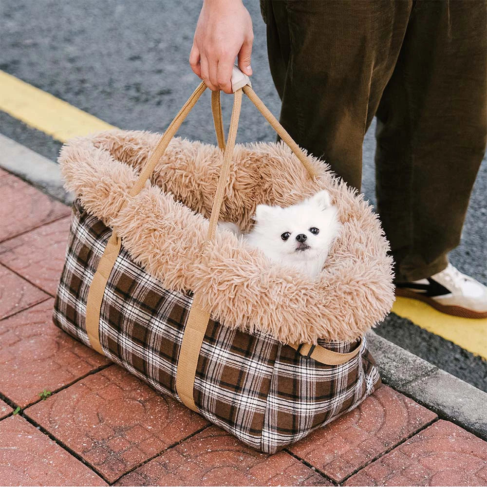 2-in-1 Große Ganzjahres-Haustiertragetasche und Hundeschlafsack – Voyager's Plaid