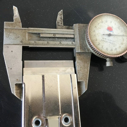 🔥Kaufe 1, erhalte 1 gratis🔥Mini-Metall-Rasierklingenschaber